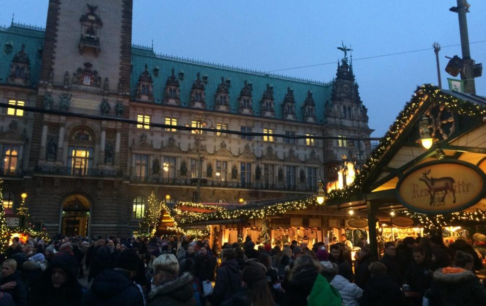 Γνωρίστε το Αμβούργο μέσα από τις χριστουγεννιάτικες αγορές του!